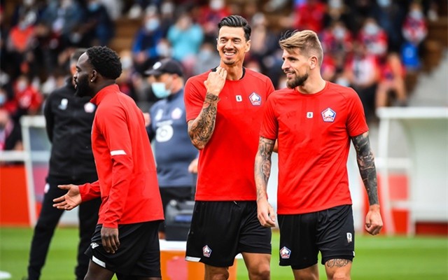  圣埃蒂安防守铁桶阵立功，零封对手收获赛季首胜