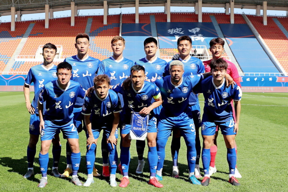  梅斯主场遭遇争议判罚，憾负劲旅暴露短板